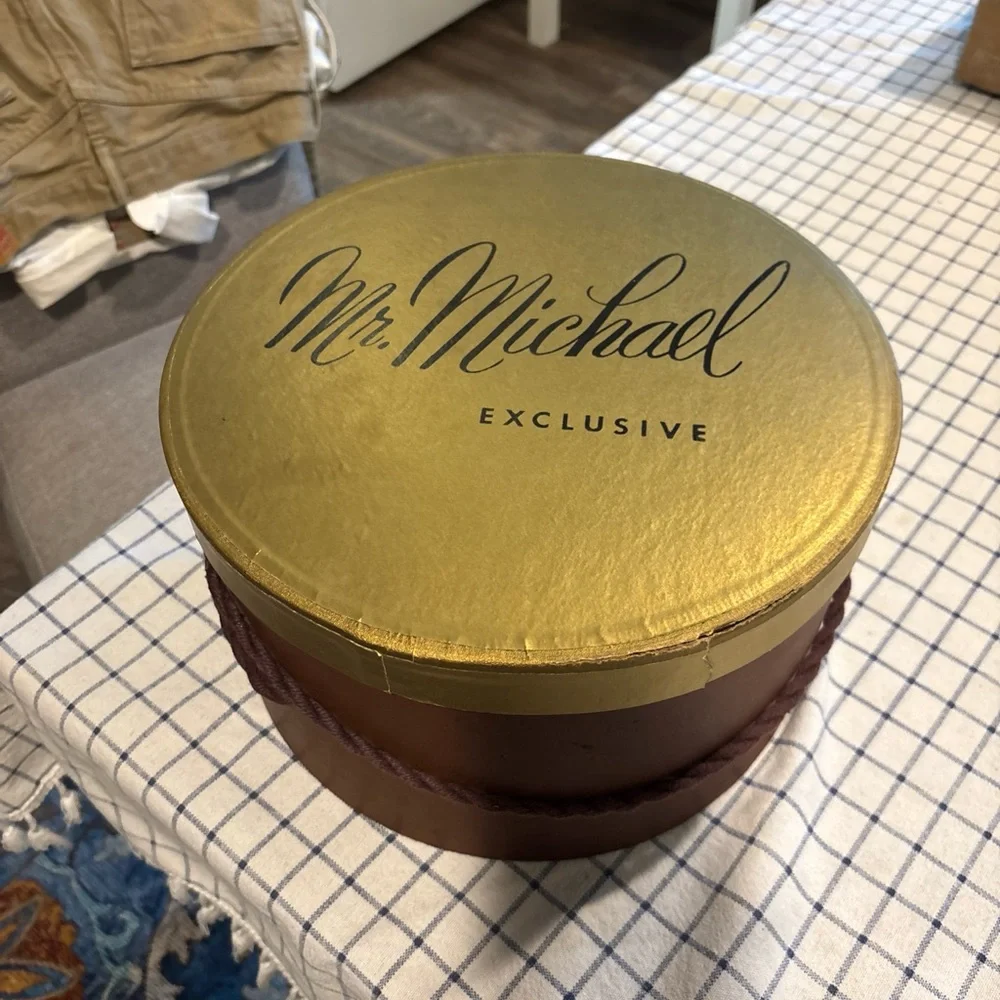 3 Vintage Hat Boxes - Picture 8 of 8